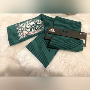 Adidas FMF SCARF *BRAND NEW* WITH TAGS! 💎🇲🇽💎MEXICO